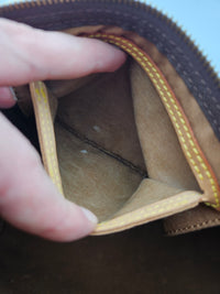 Louis Vuitton Speedy 40 Monogram