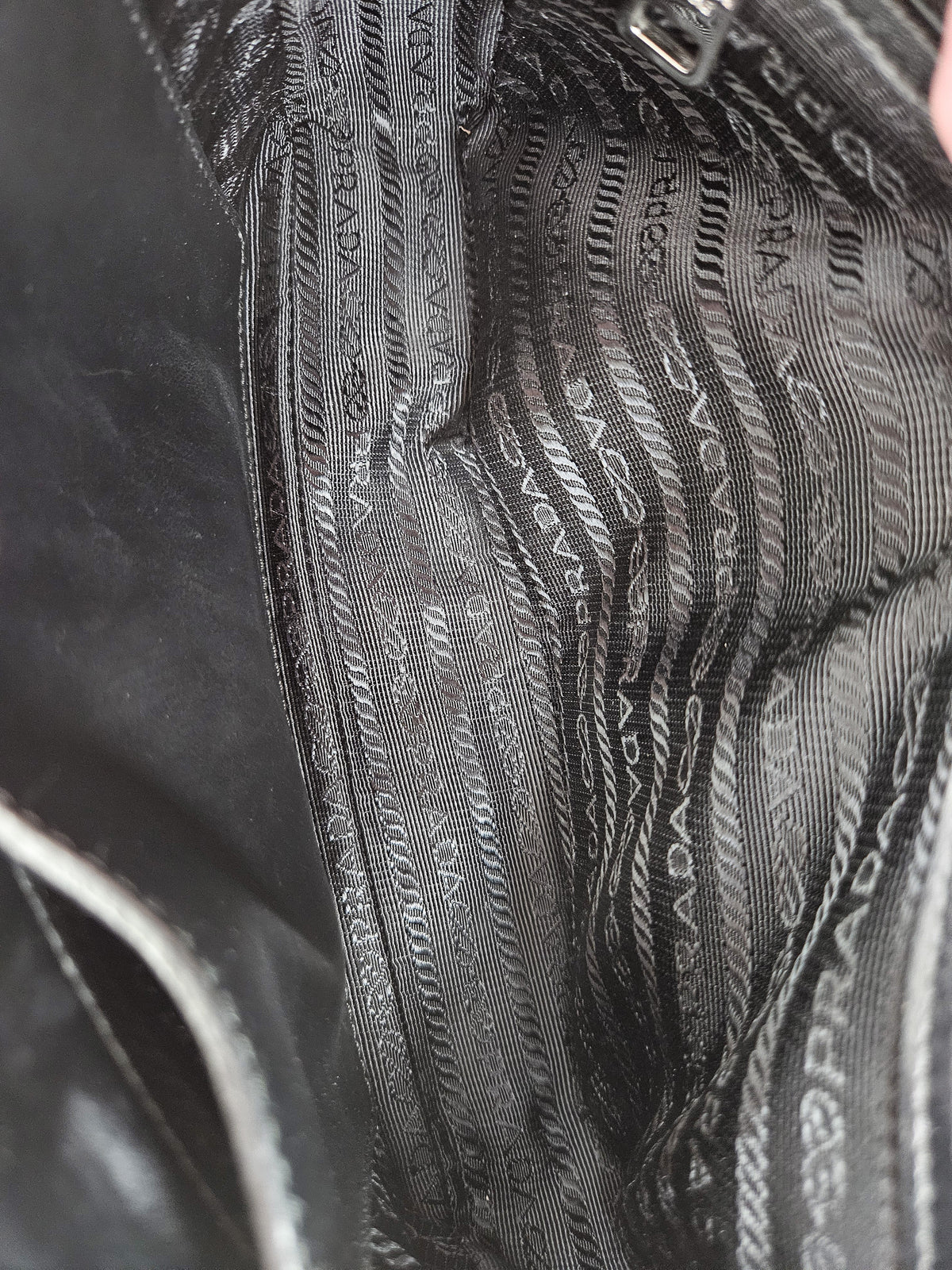 Sac Prada en cuir Saffiano noir