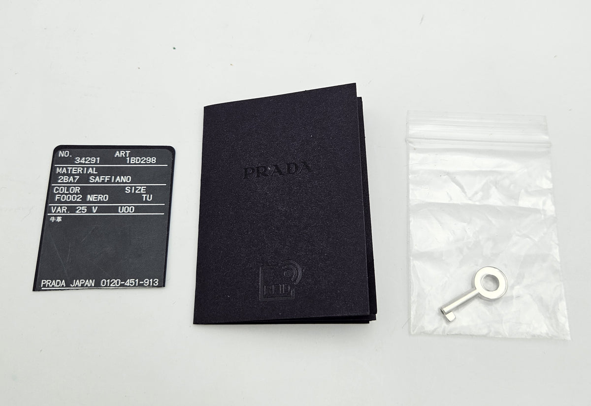 Sac Prada en cuir Saffiano noir