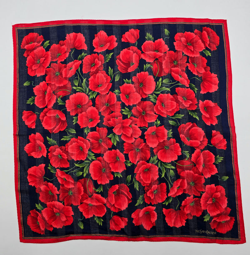 Foulard Vintage Yves Saint Laurent Bleu Marine À Motif Coquelicots Rouges