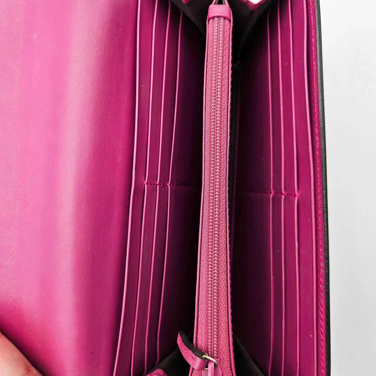 Gucci Portefeuille Compagnon Guccissima