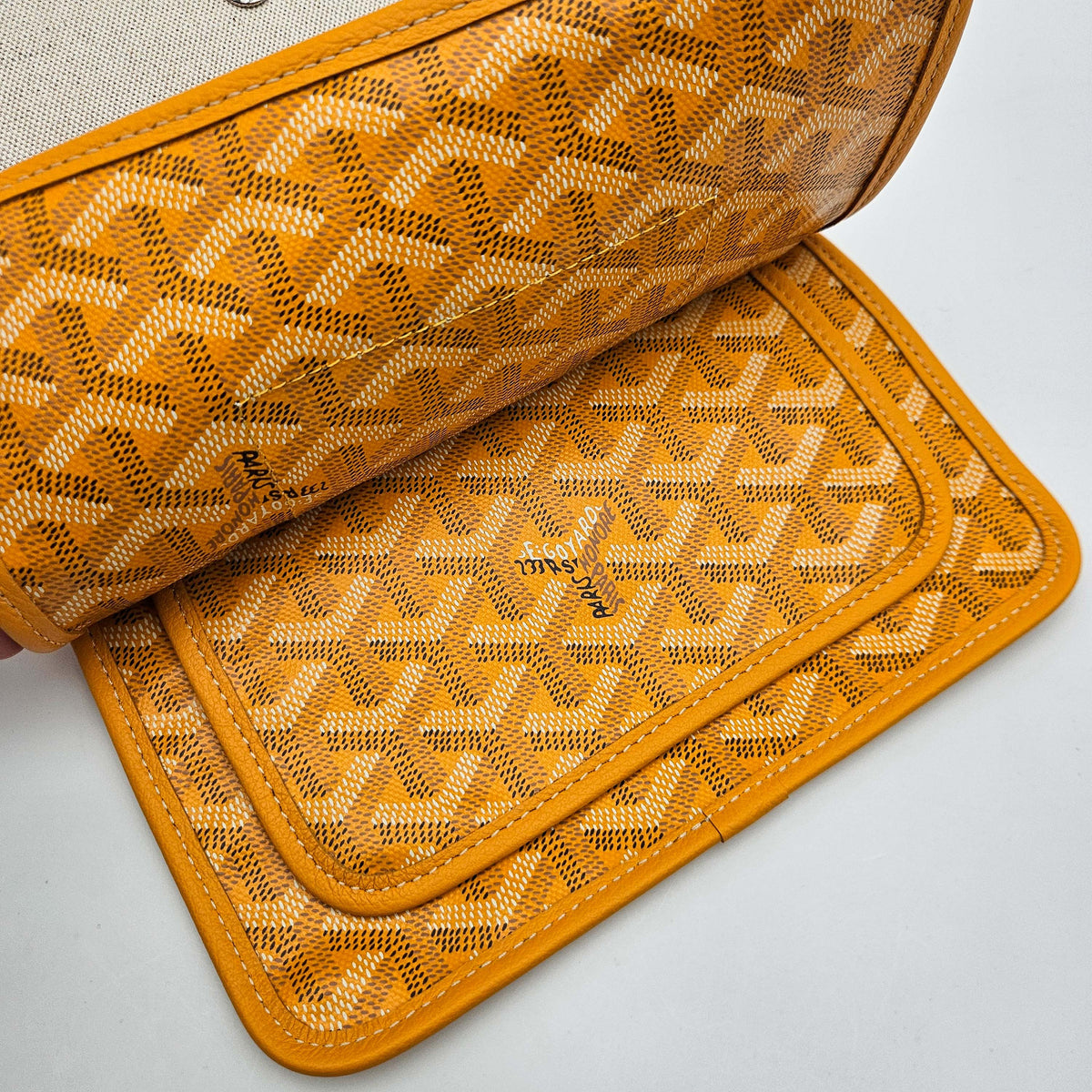 Goyard Plumet Pocket Wallet Goyardine Jaune Soleil