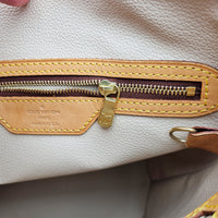Louis Vuitton Bucket PM