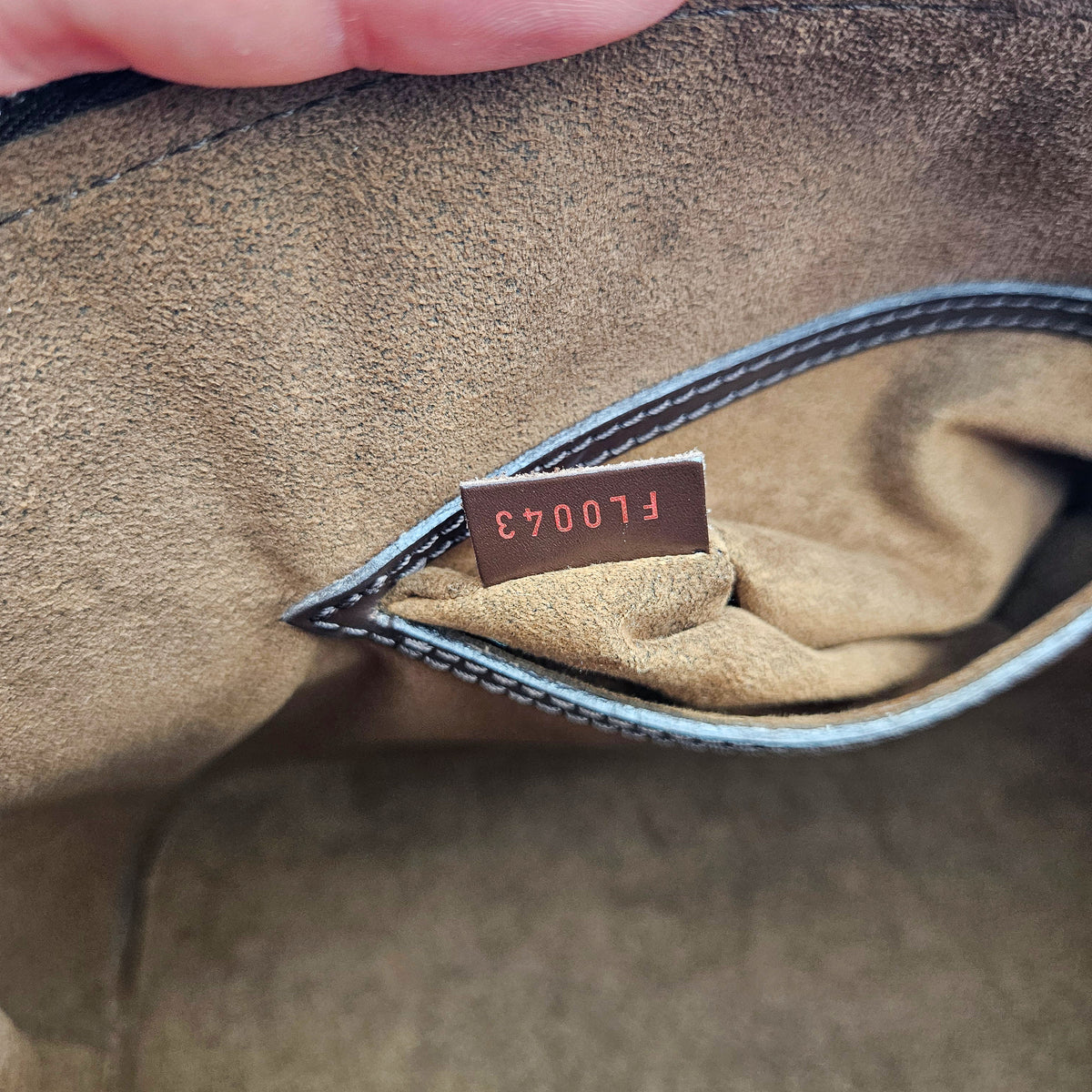 Louis Vuitton Alma Cuir Épi Chocolat