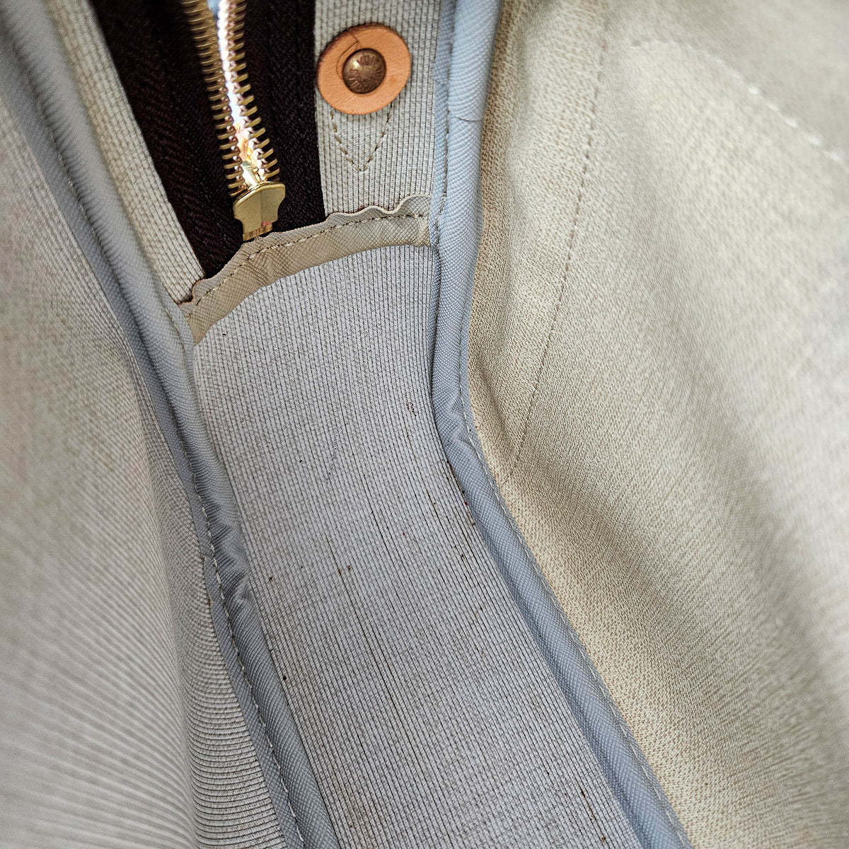 Louis Vuitton Reporter Monogramme