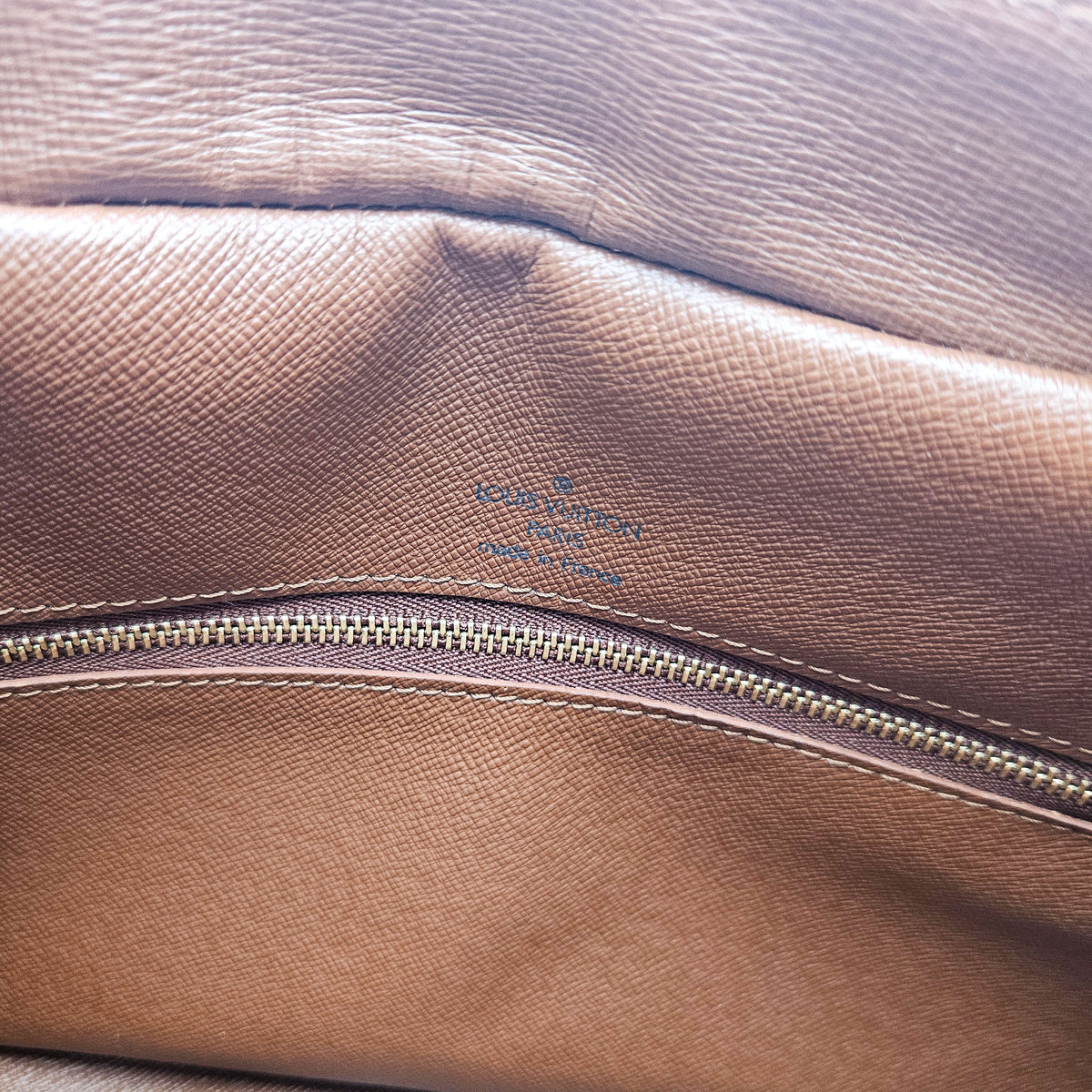 Louis Vuitton Boulogne 30 Monogramme