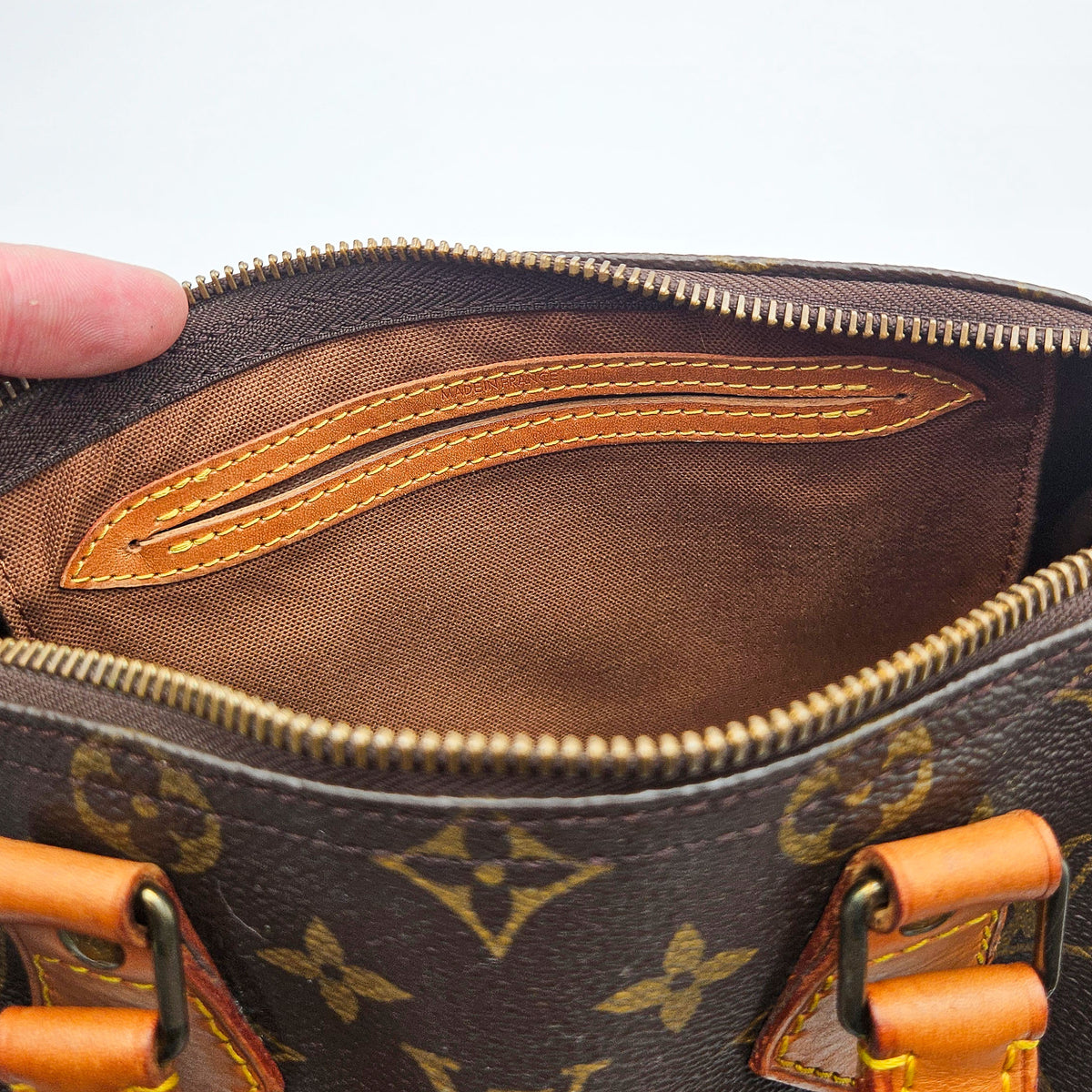 Louis Vuitton Speedy 25 Monogram