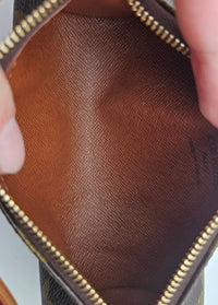 Pochette Louis Vuitton Papillon