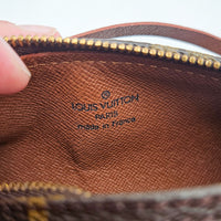 Louis Vuitton Pochette Papillon Monogram