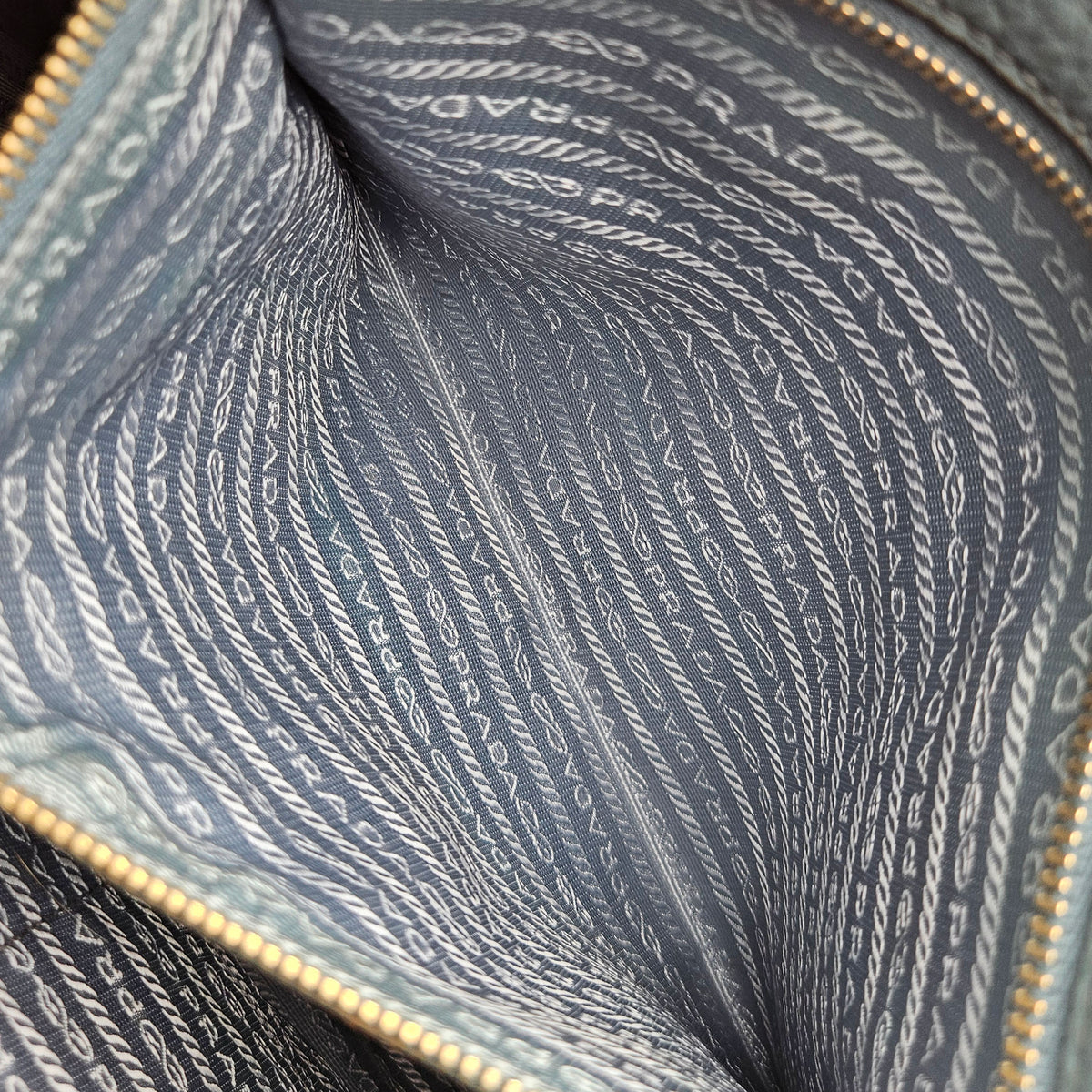 Prada Shopping Tote Vitello Daino