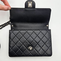 Chanel My Precious Pearls Mini Flap Noir