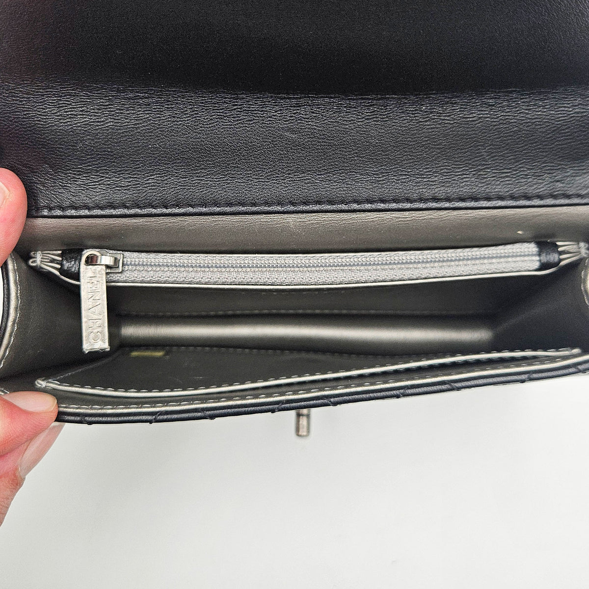 Chanel My Precious Pearls Mini Flap Noir