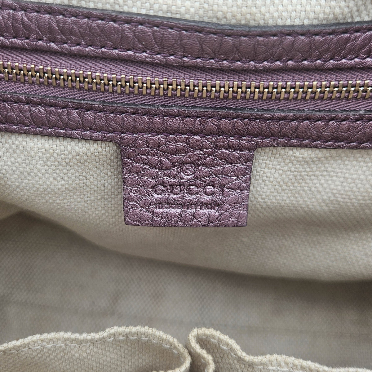 Gucci Soho Cuir Grainé Irisé Lilas