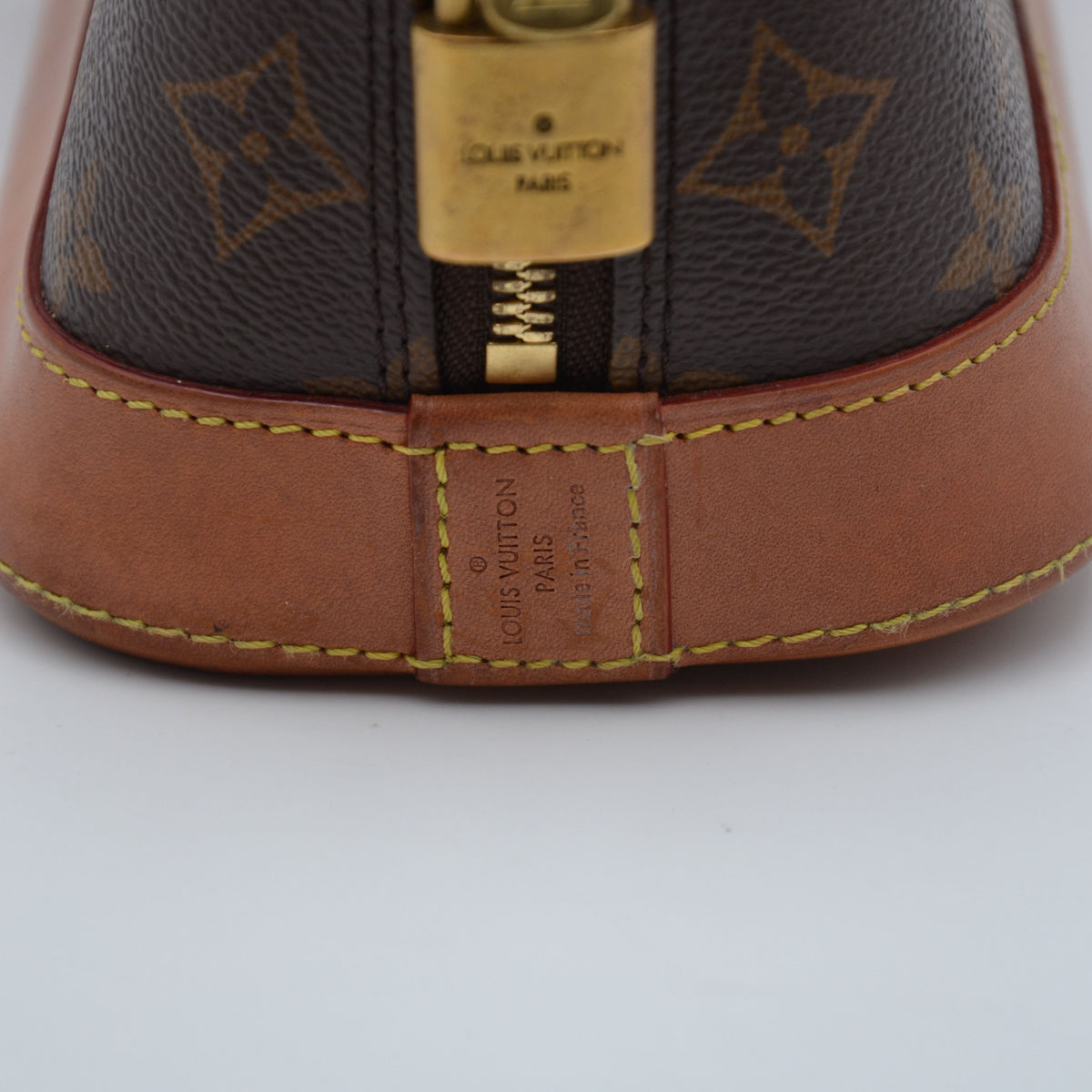 Louis Vuitton Alma BB Monogramme