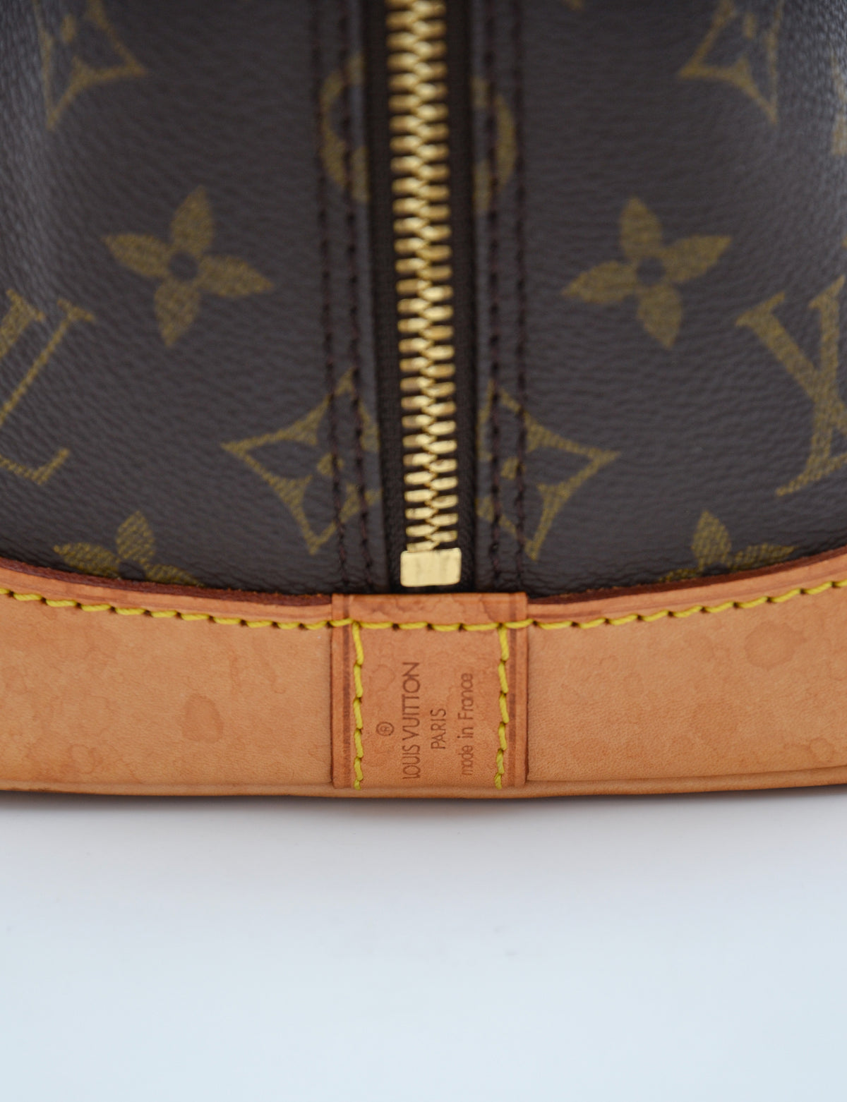 Louis Vuitton Alma PM