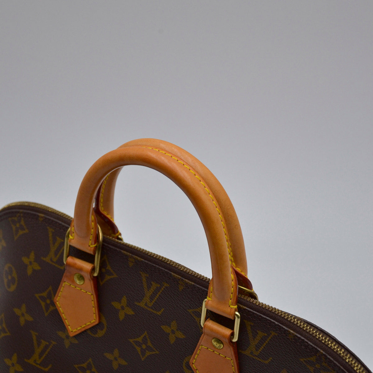 Louis Vuitton Alma PM Monogram