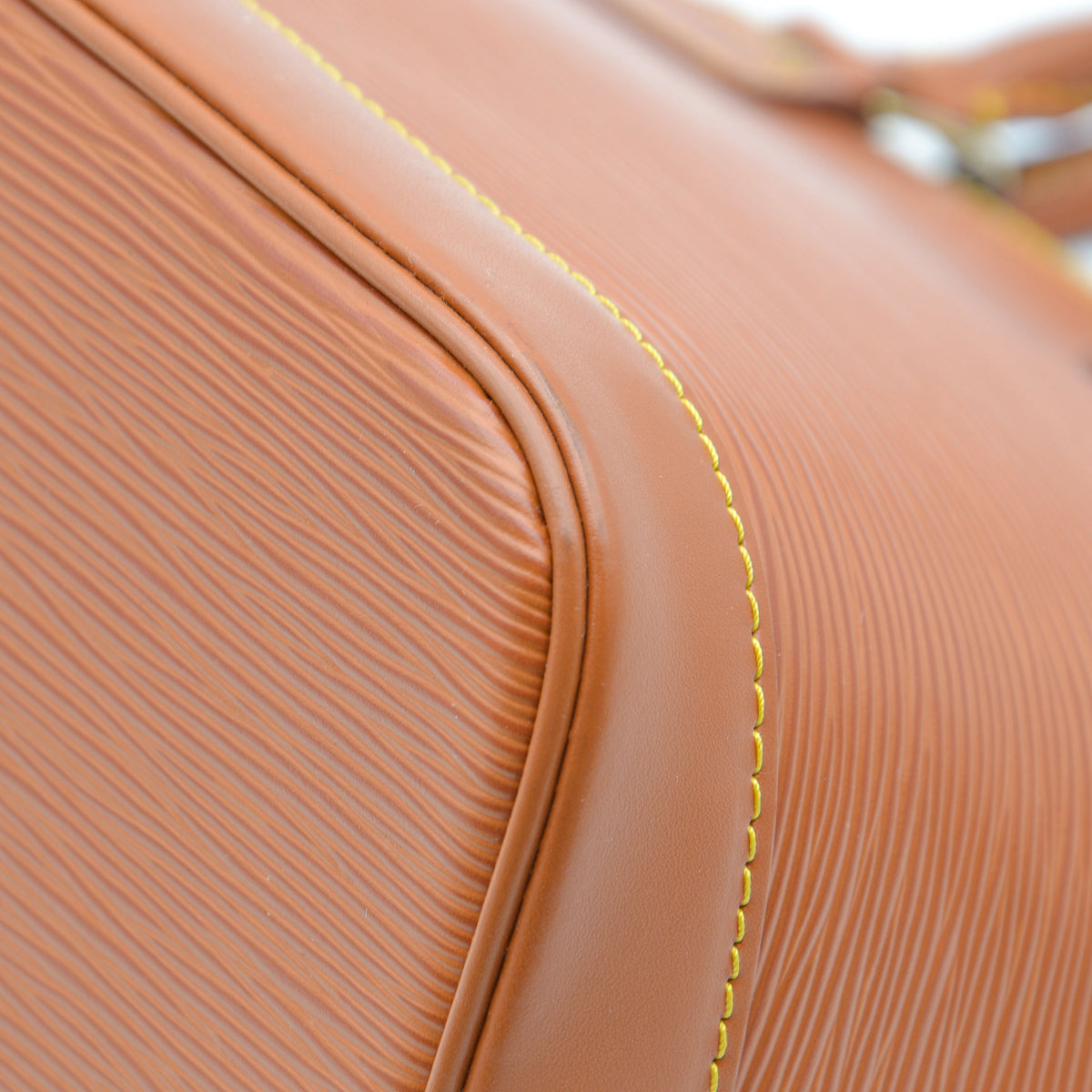 Louis Vuitton Alma PM Épi Cipango Gold