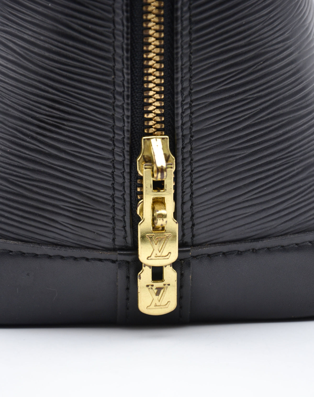 Sac Louis Vuitton Alma PM Cuir Épi Noir Vintage