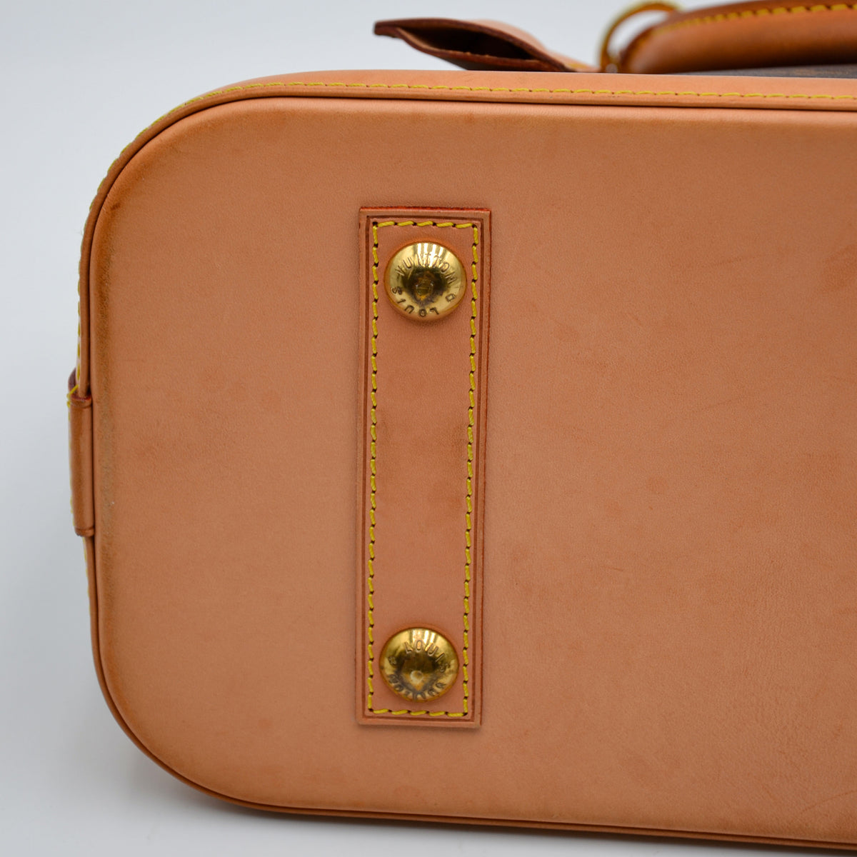 Louis Vuitton Alma PM toile Monogram