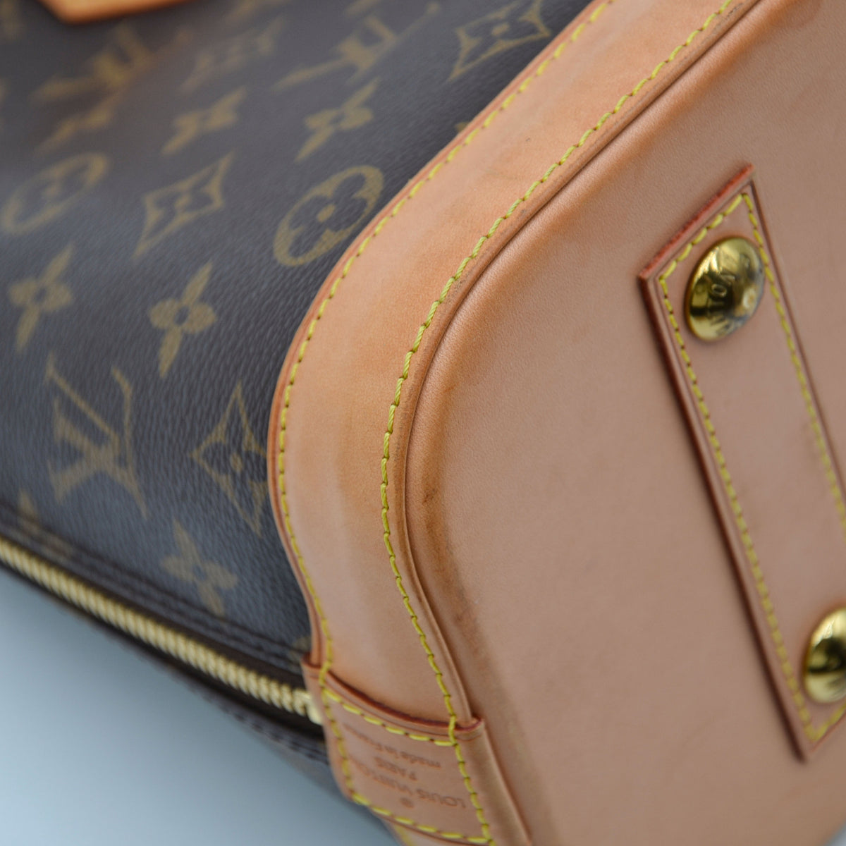 Louis Vuitton Alma PM toile Monogram