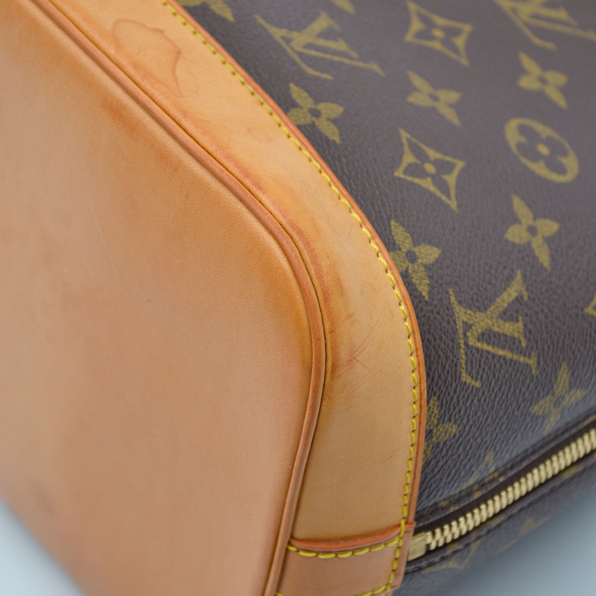 Louis Vuitton Alma PM Monogram