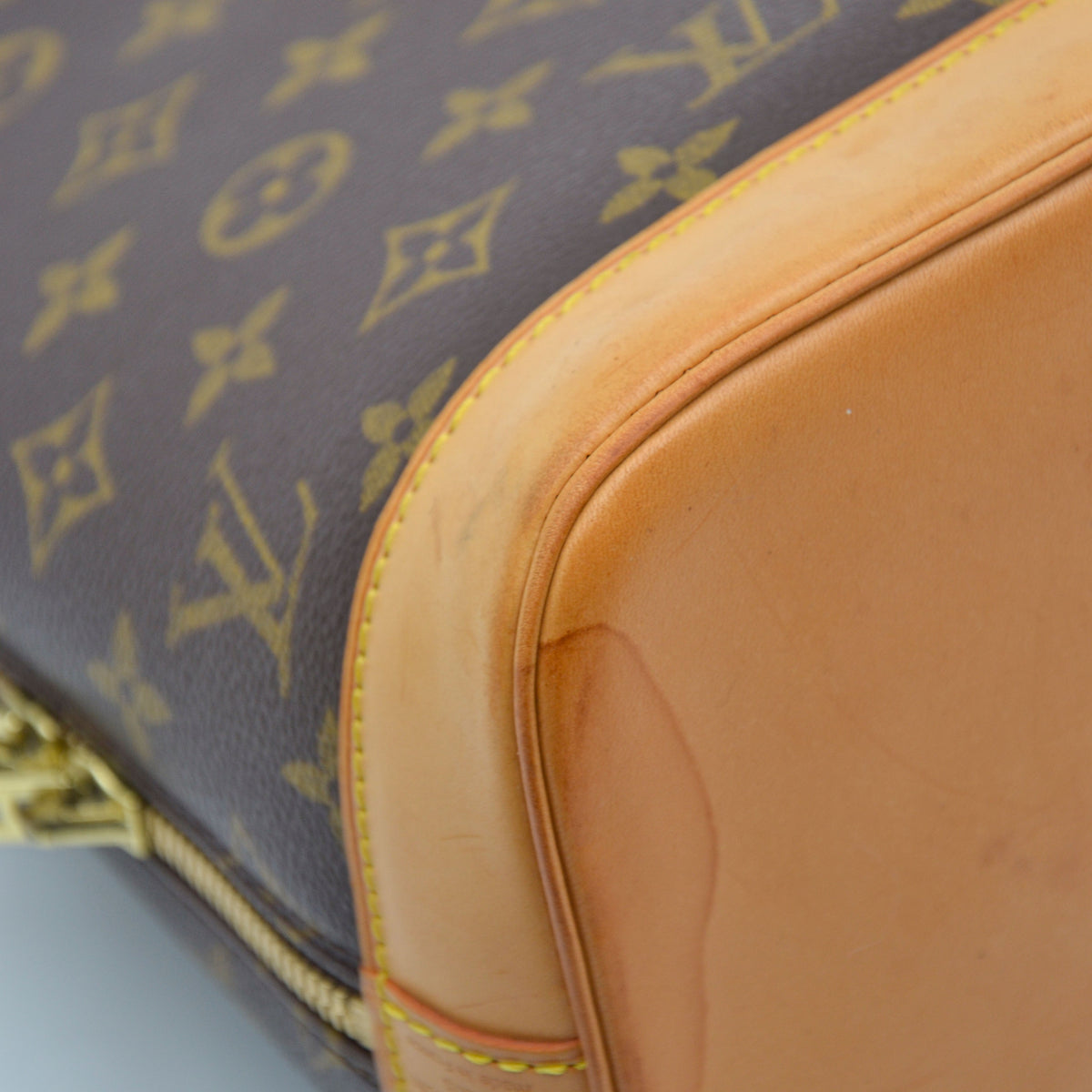 Louis Vuitton Alma PM Monogram