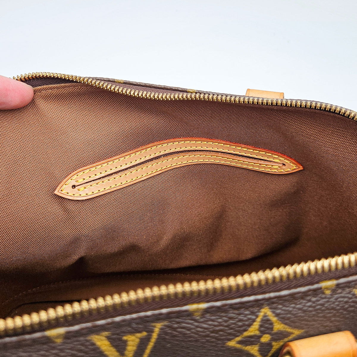 Louis Vuitton Alma PM Monogram