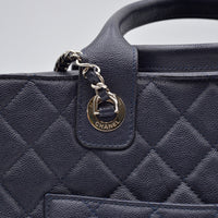 Cabas Chanel CC Caviar Matelassé Bleu Marine