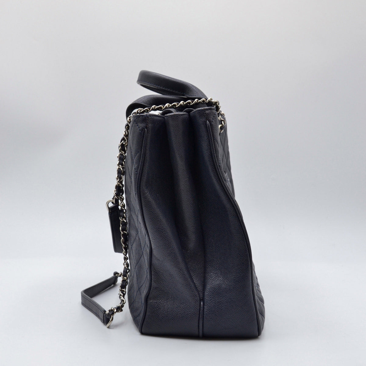Cabas Chanel CC Caviar Matelassé Bleu Marine