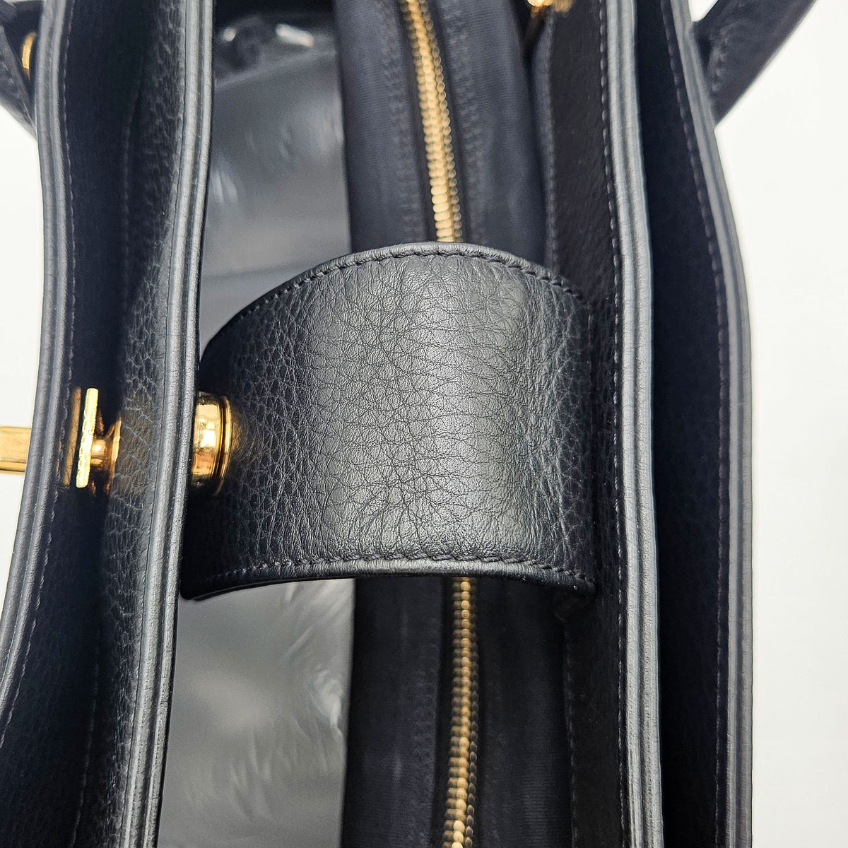 Sac Chanel Cerf Executive Tote Cuir Grainé Noir