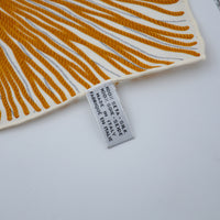 Foulard Chanel carré soie écru & or