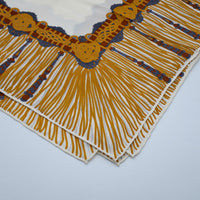 Foulard Chanel carré soie écru & or