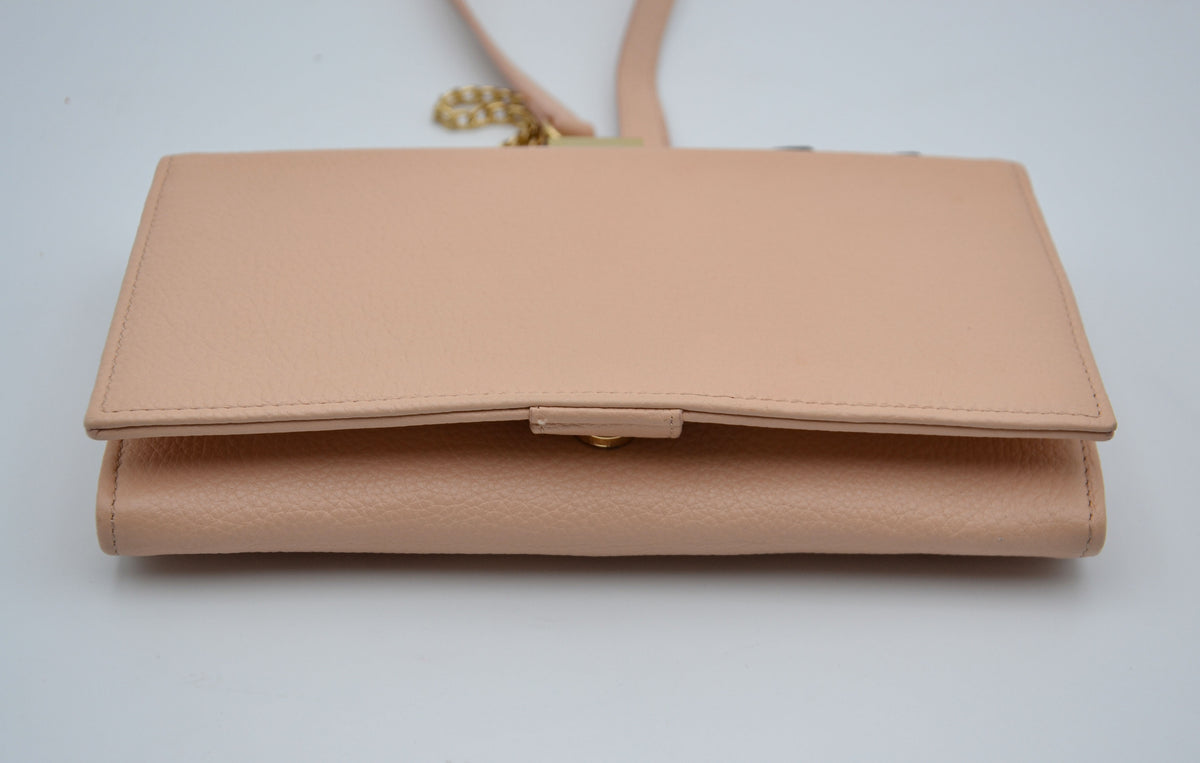 Sac See by Chloé Wallet on Chain Cuir Grainé Rose Pastel