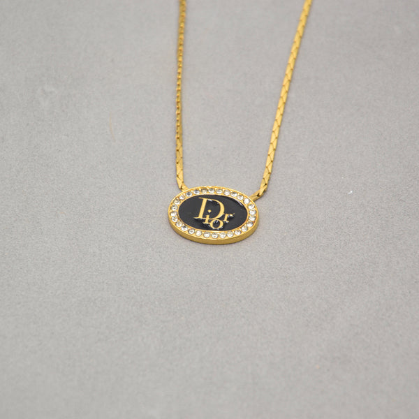 Collier Vintage Logo