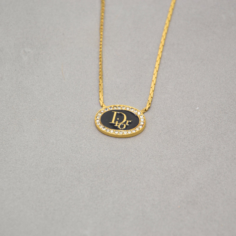 Collier Vintage Logo