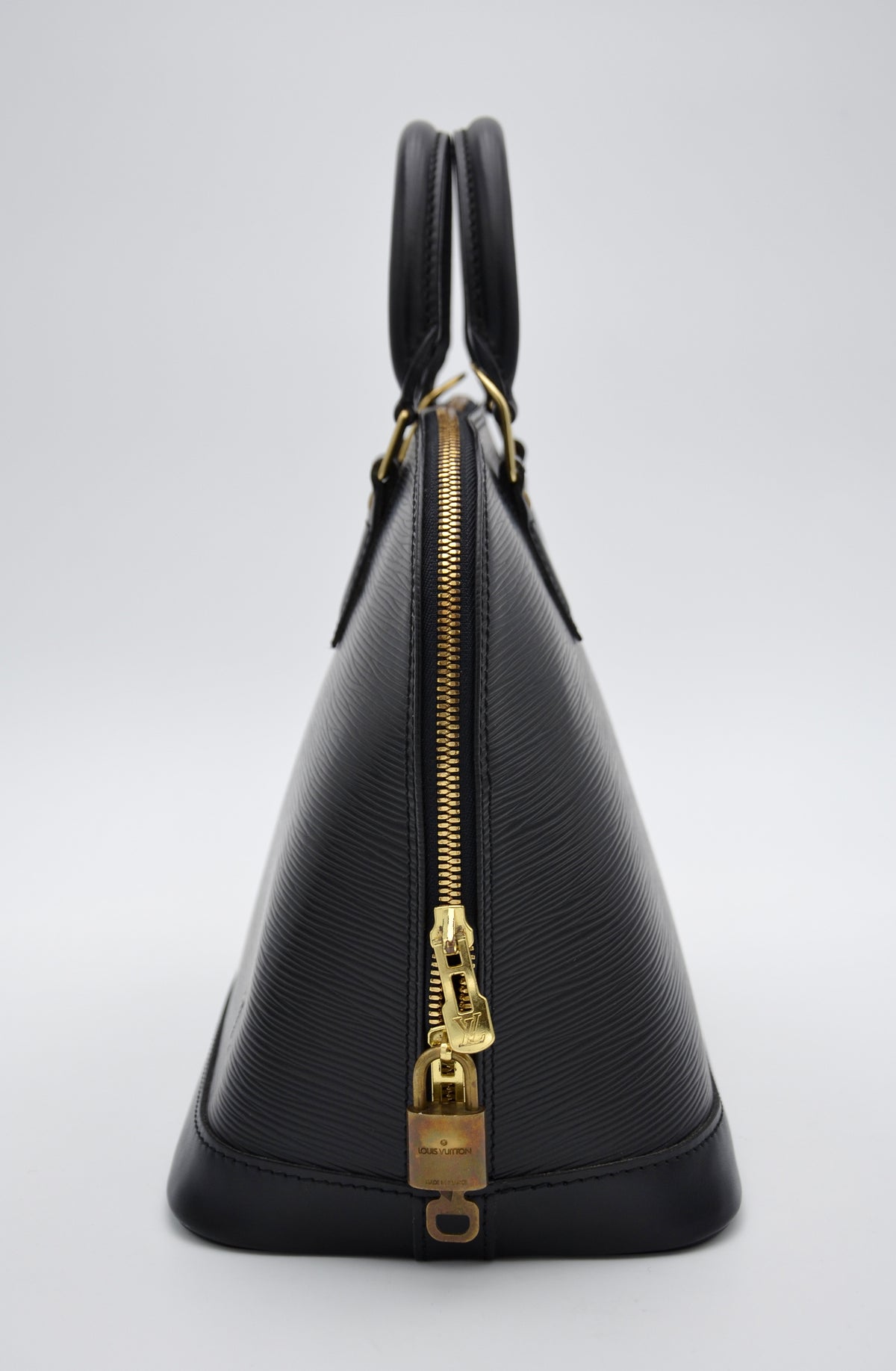 Louis Vuitton Alma PM en cuir Épi noir