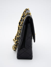 Vintage Chanel Double Flap Bag in Black Quilted Lambskin Leather (1986-1988)