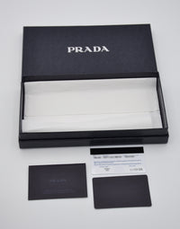 Portefeuille Prada Diagram Long en Cuir Rose Embossé