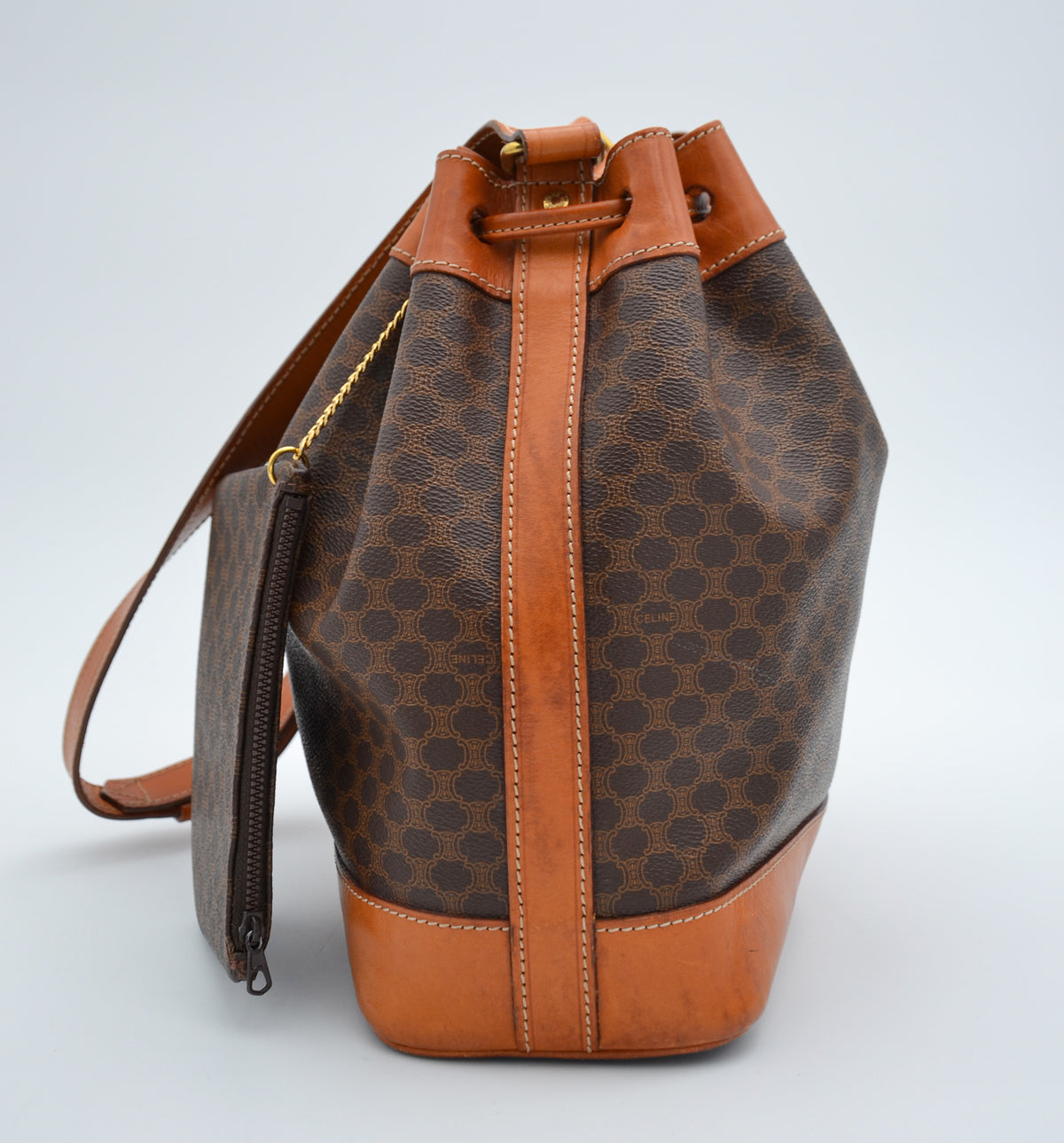 Sac seau Céline vintage en toile Macadam