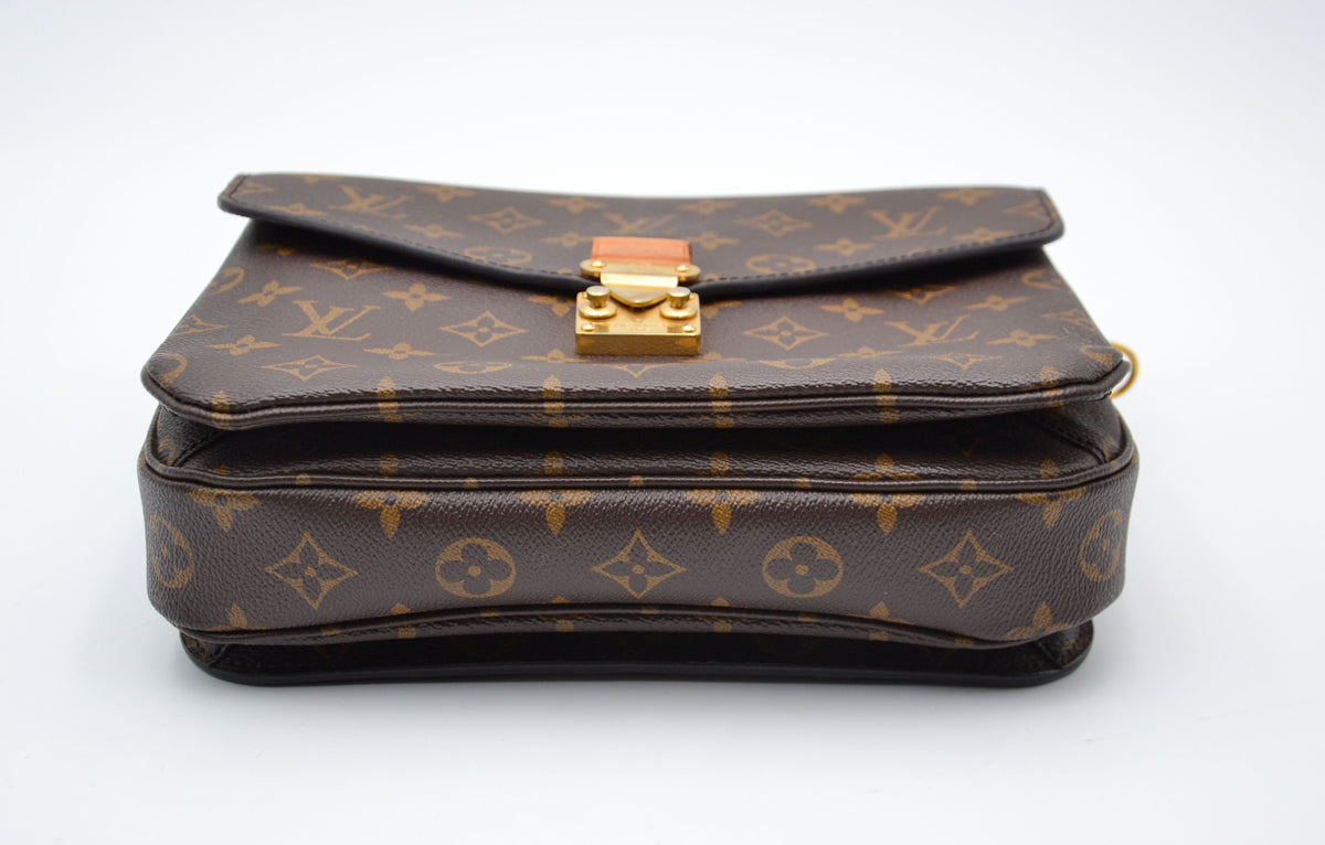 Louis Vuitton Pochette Métis Monogram