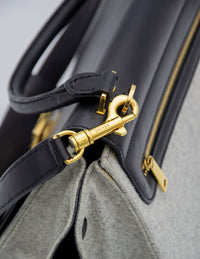 Sac trapèze Celine en cuir lisse noir et laine feutrée grise