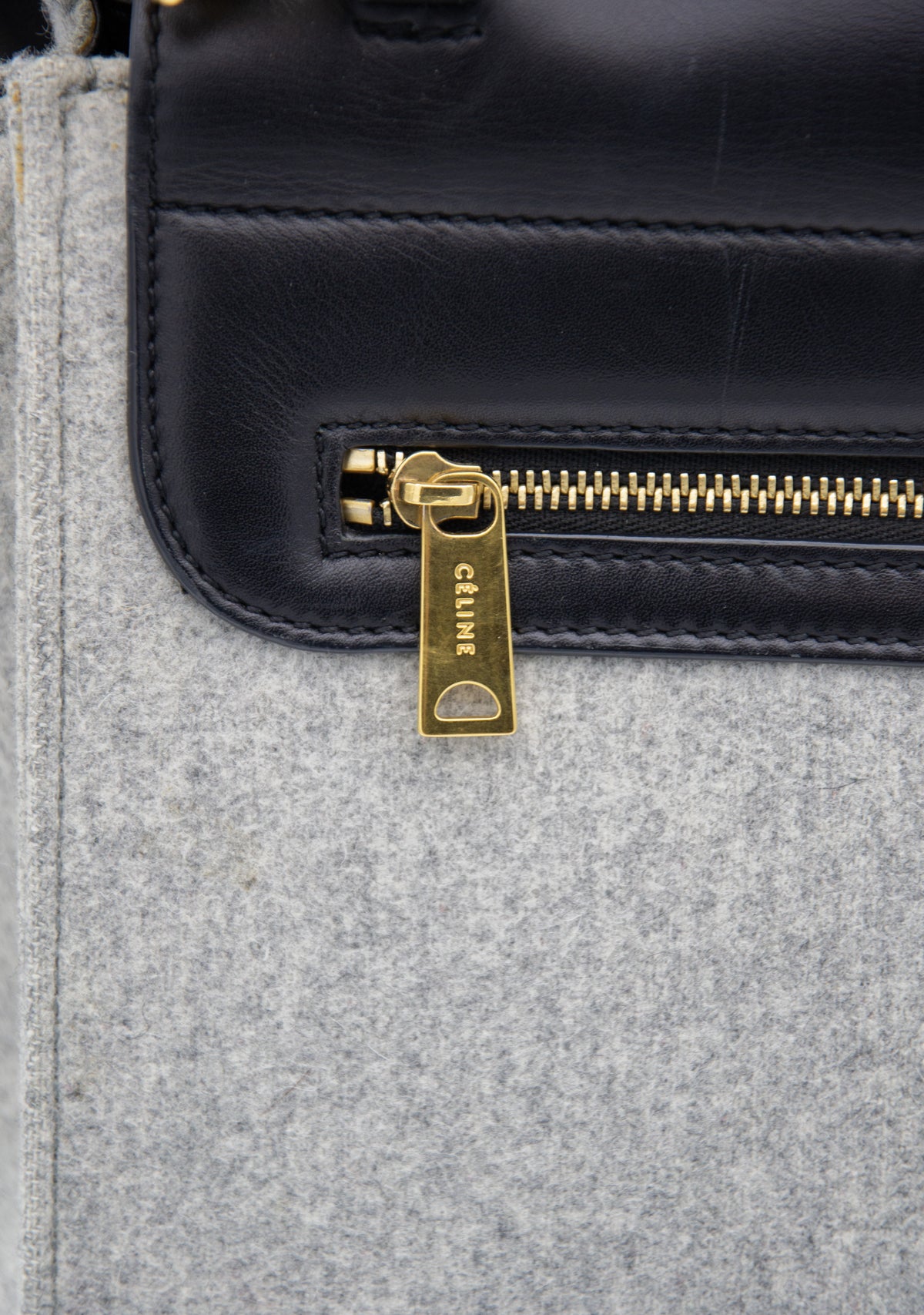 Sac trapèze Celine en cuir lisse noir et laine feutrée grise