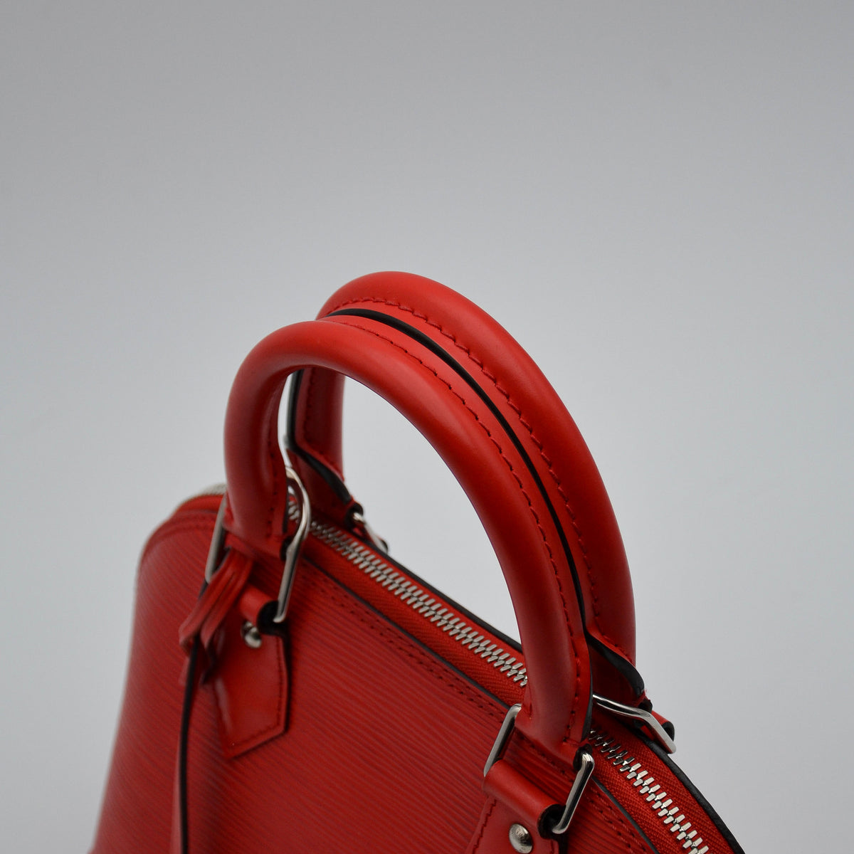 Louis Vuitton Alma BB Cuir Épi Coquelicot