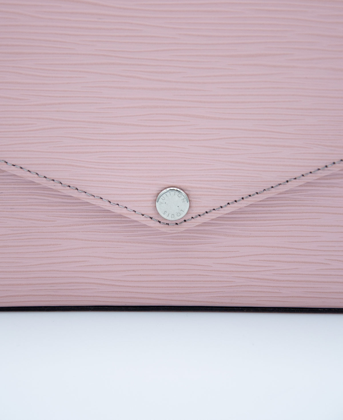 Pochette Félicie Louis Vuitton en cuir Épi rose poudré