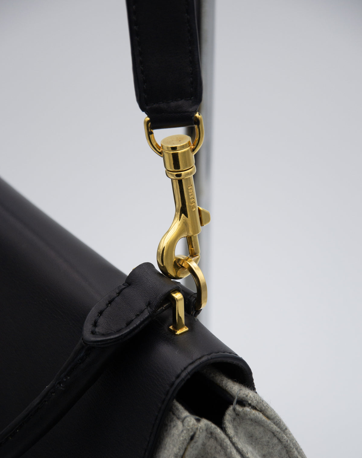 Sac trapèze Celine en cuir lisse noir et laine feutrée grise