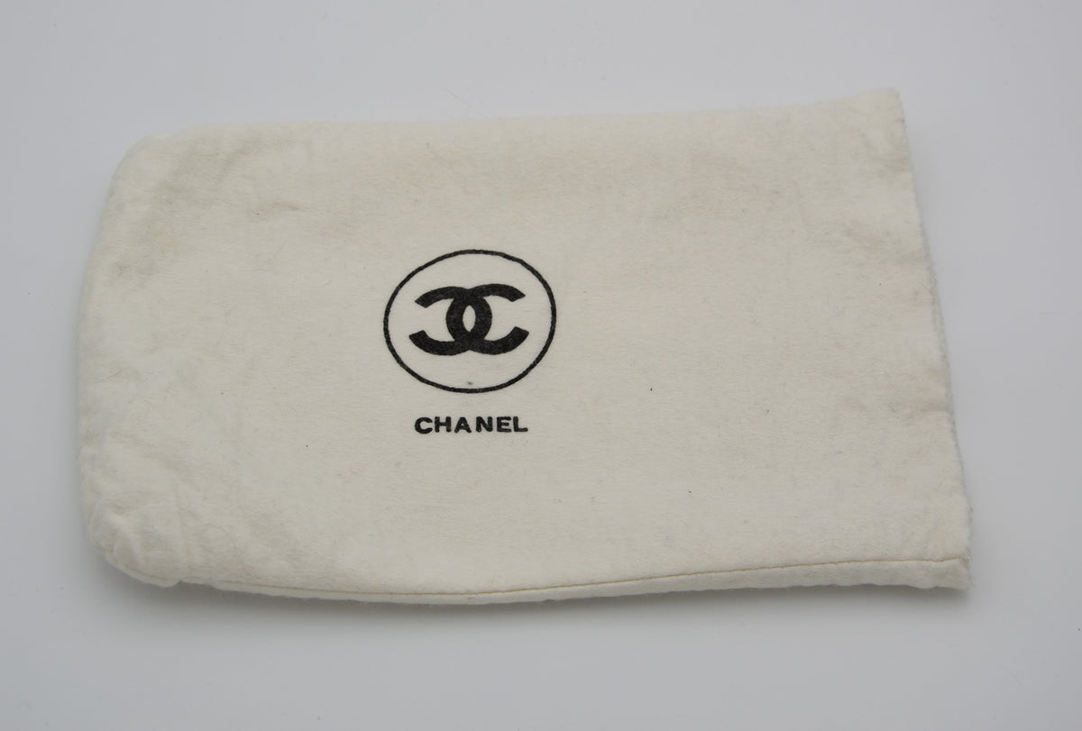 Vintage Chanel Double Flap Bag in Black Quilted Lambskin Leather (1986-1988)