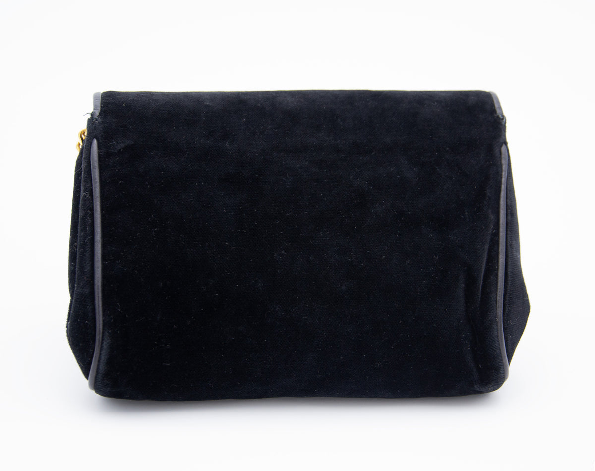 Sac Céline Vintage Daim Noir – Chaîne Triomphe & Fermoir Strass
