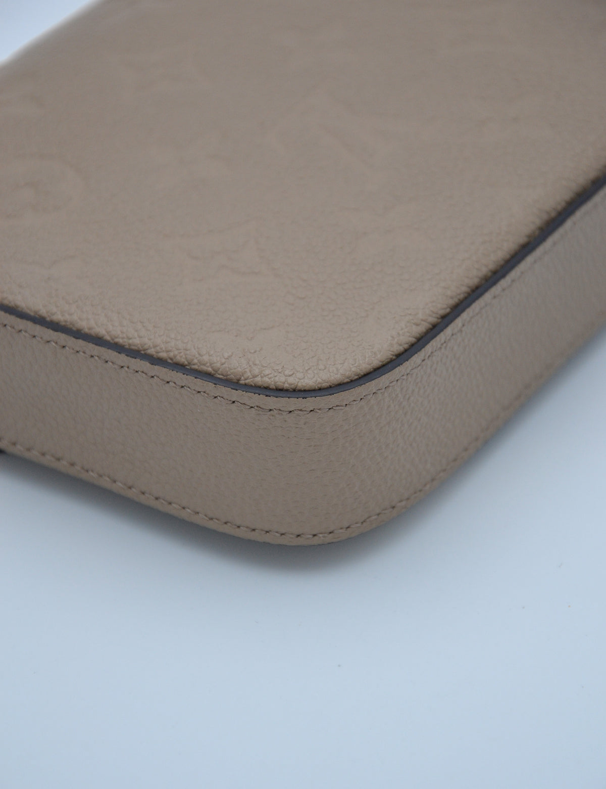 Pochette Félicie Louis Vuitton Monogram Empreinte