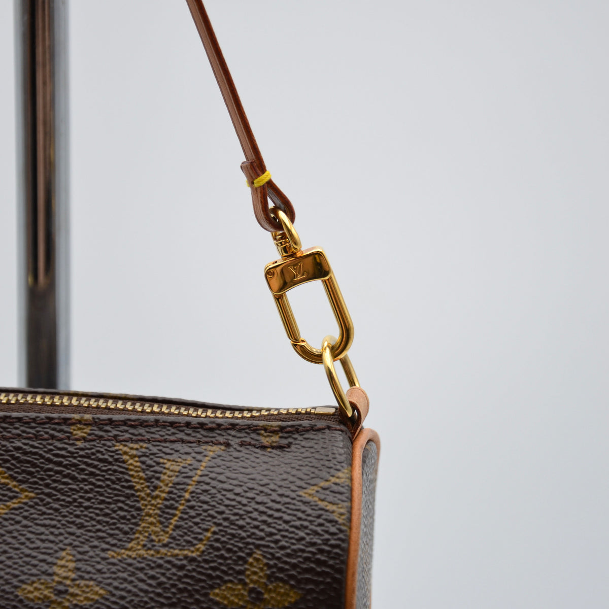Pochette Louis Vuitton Papillon