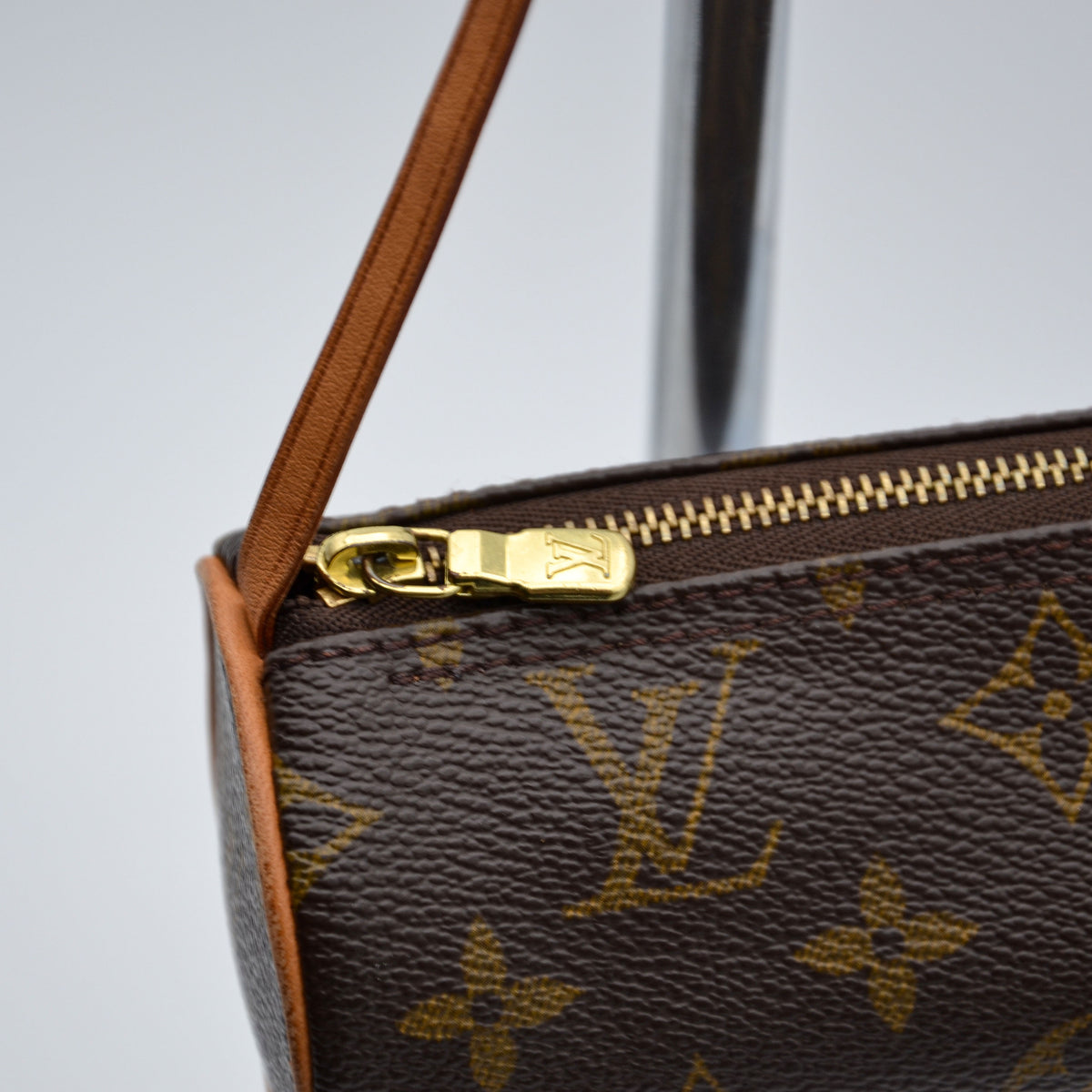 Pochette Louis Vuitton Papillon